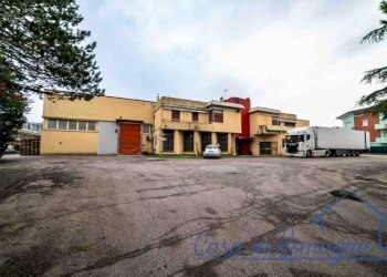 Capannone-3.jpg - Laboratory Via Ausa, Rimini - photo 6