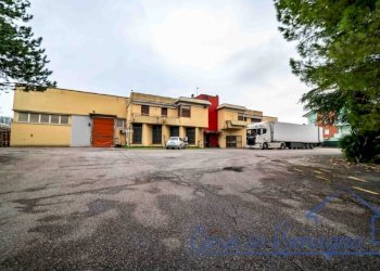 Capannone-6.jpg - Laboratory Via Ausa, Rimini - photo 8