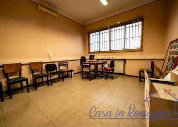 Capannone-19.jpg - Laboratory Via Ausa, Rimini - photo 21
