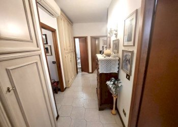 ingresso - Apartment Via Papa Giovanni XXIII, Prato - photo 9