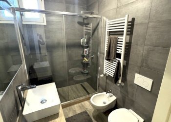 bagno - Three-room apartment Via Enrico Berlinguer, Vaiano - photo 11