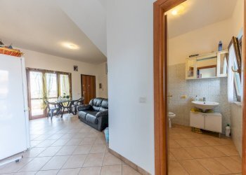 21 - Three-room apartment Via Santa Croce, Mentana - photo 13