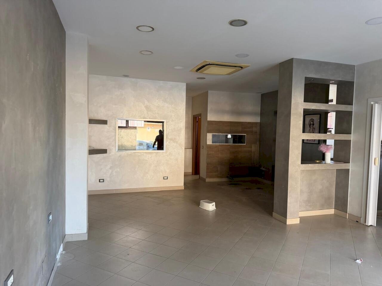 WhatsApp Image 2026-07-28 at 18.35.50 - Commercial Premises Fiano Romano - photo 2