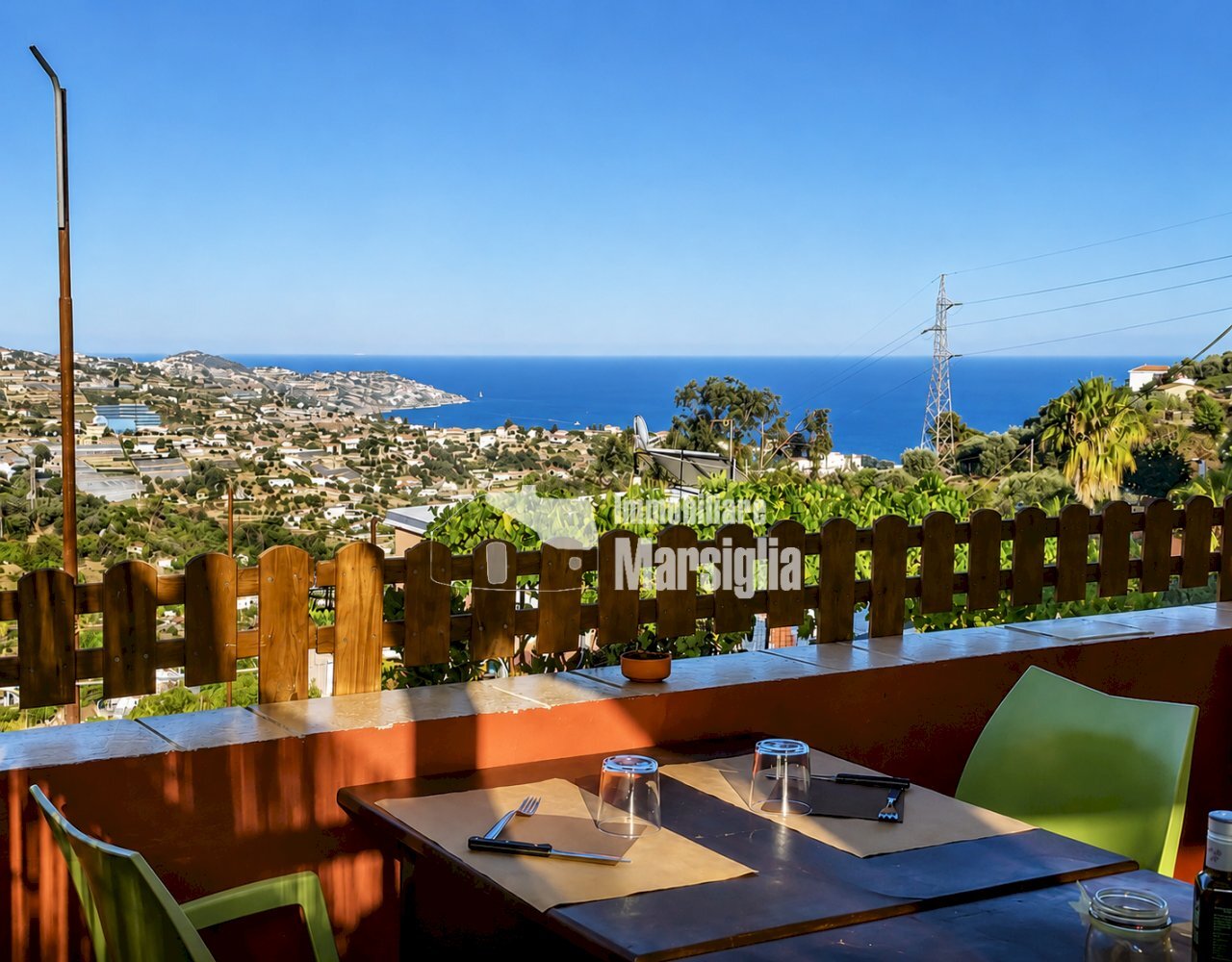 vista - Pizzeria ZONA COLLINARE, Sanremo - foto 3