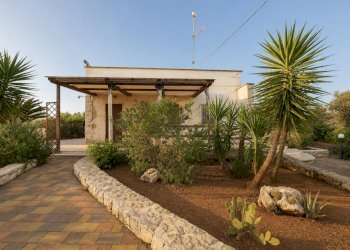 1441D07D-526E-4230-A4F6-6173C8FD3AEA - Villa San Vito dei Normanni - foto 9
