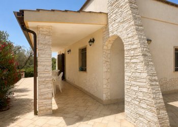 D8B0F7FF-11A2-441E-9A4F-4CC3A45C3ACE - Villa San Vito dei Normanni - foto 25