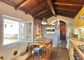 c072df31-f911-424d-a340-f463305c9c3f - Three-room apartment Sarzana - photo 11