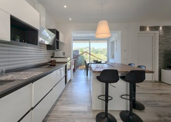 11 - Villa a Schiera Via Rigazzo, Sarzana - foto 1