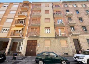 IMG_7296 - Quadrilocale Via Raffaele Cadorna 43, Torino (zona Santa Rita) - foto 1