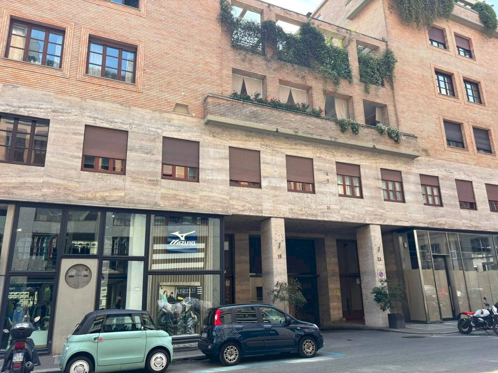 Stabile - Palazzo Torino - foto 1