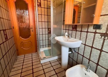 Apartment Strada Ribore, Pecetto Torinese - photo 15