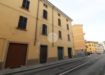 Two-room apartment Via Faustino Tanara, Langhirano - photo 4
