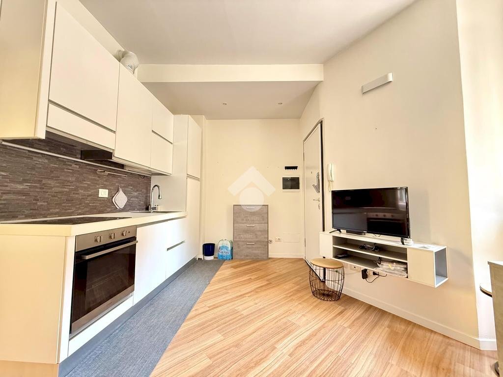 Two-room apartment Via Gaudenzio Ferrari, Milano (neighborhood Ticinese) - photo 3