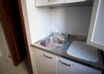 One-room apartment Via Monginevro, Torino (neighborhood San Paolo) - photo 11