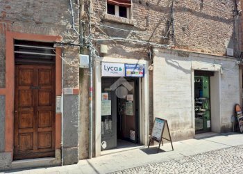 Negozio Via Ragno, Ferrara - foto 2