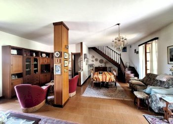 Villa Via Thomas Alva Edison, Bernate Ticino - photo 8