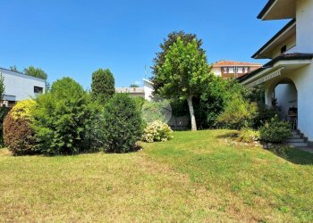 Villa Via Thomas Alva Edison, Bernate Ticino - photo 19