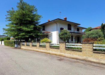 Villa Via Thomas Alva Edison, Bernate Ticino - photo 32