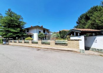 Villa Via Thomas Alva Edison, Bernate Ticino - photo 33