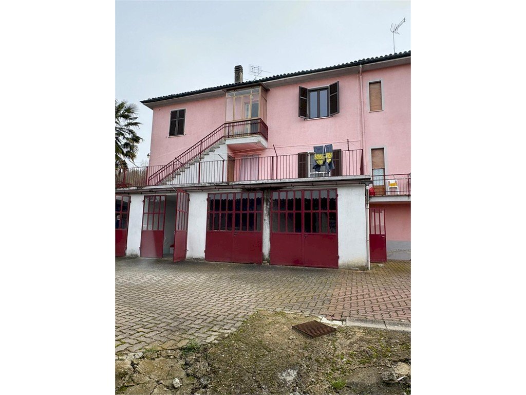 Semi-detached house Mombercelli - photo 1