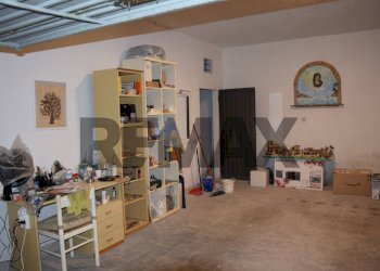 Camera / camera da letto - Three-room apartment Via Vasto
 
3, Ardea - photo 42