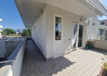 Foto 3 - Casa semi indipendente Via Colombarola
 
22, Sirmione - foto 3
