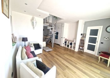 Foto 5 - Casa semi indipendente Via Colombarola
 
22, Sirmione - foto 5