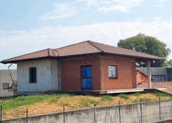 Facciata - Villa via Santa Marta, 21, Gattinara - photo 38