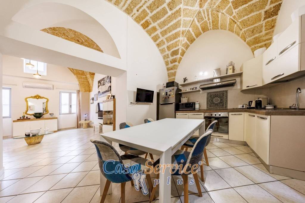 Cucina - Casa indipendente Quartiere Vecchio, Casarano - foto 2