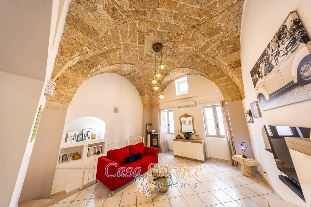 Interno non residenziale - Casa indipendente Quartiere Vecchio, Casarano - foto 3