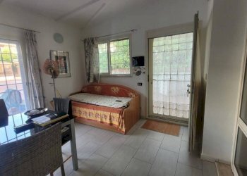 Camera da letto - Quadrilocale via Narcisi, 67, Anzio - foto 11