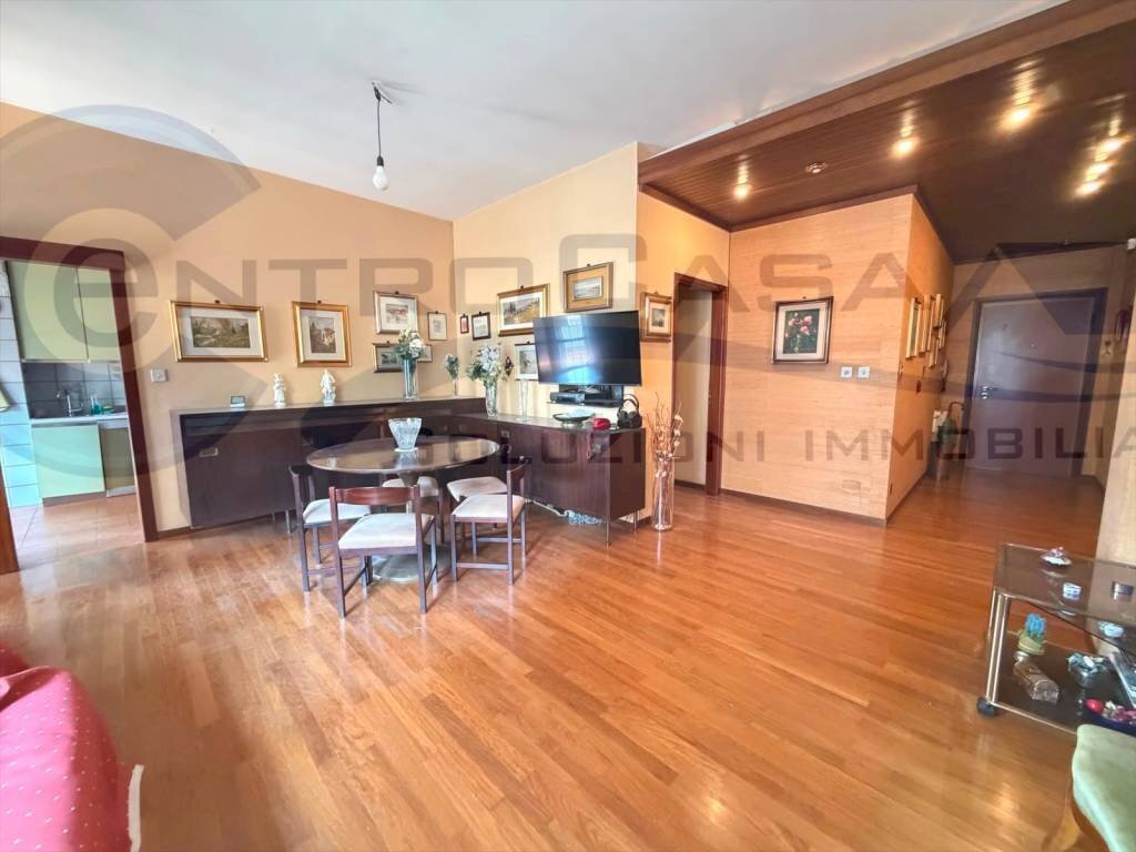 Salone - Appartamento San Lazzaro di Savena - foto 1