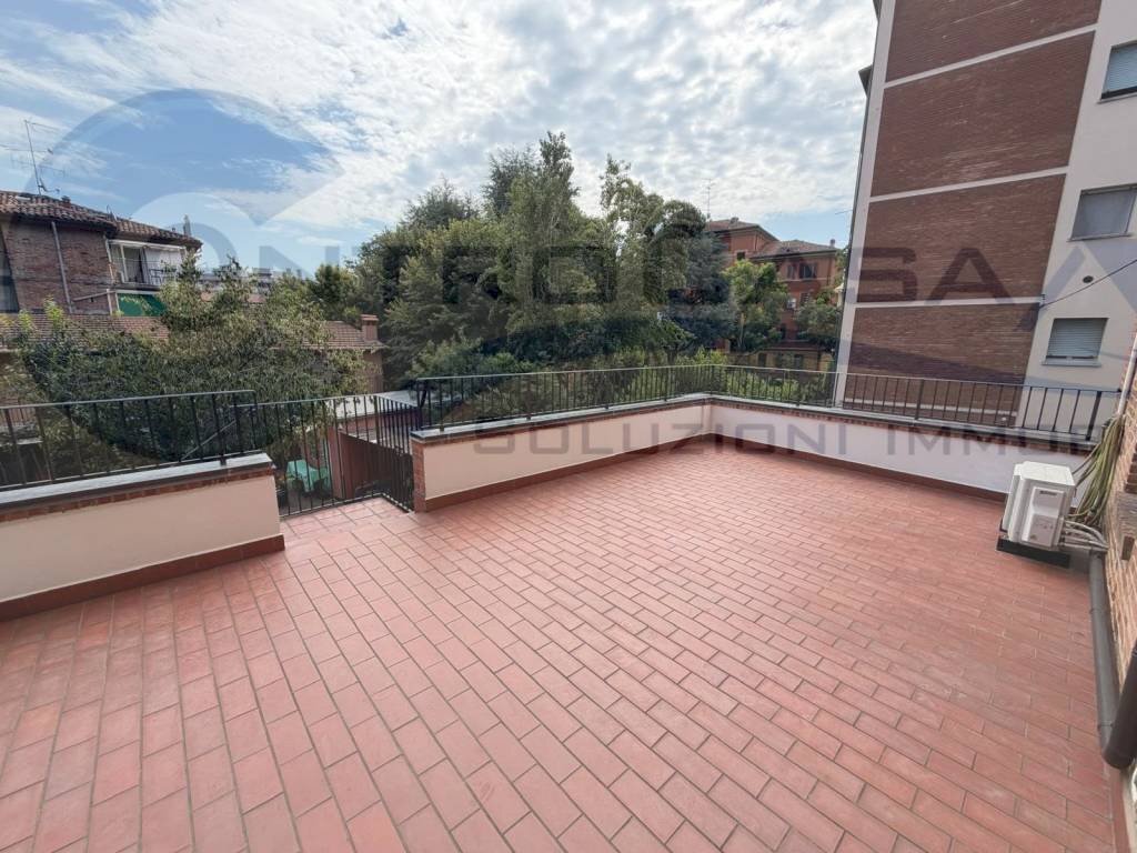 Terrazzo - Bilocale Bologna (zona Lame) - foto 2