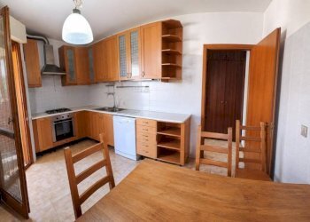 Cucina - Appartamento via Fabio Gori, Roma (zona Lido di Ostia) - foto 10