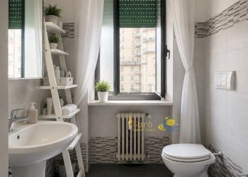 BAGNO - Three-room apartment Viale Vittorio Bottego 4, Parma - photo 9