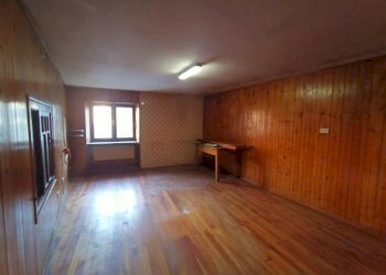 Three-room apartment località surpian, Saint-Marcel - photo 5