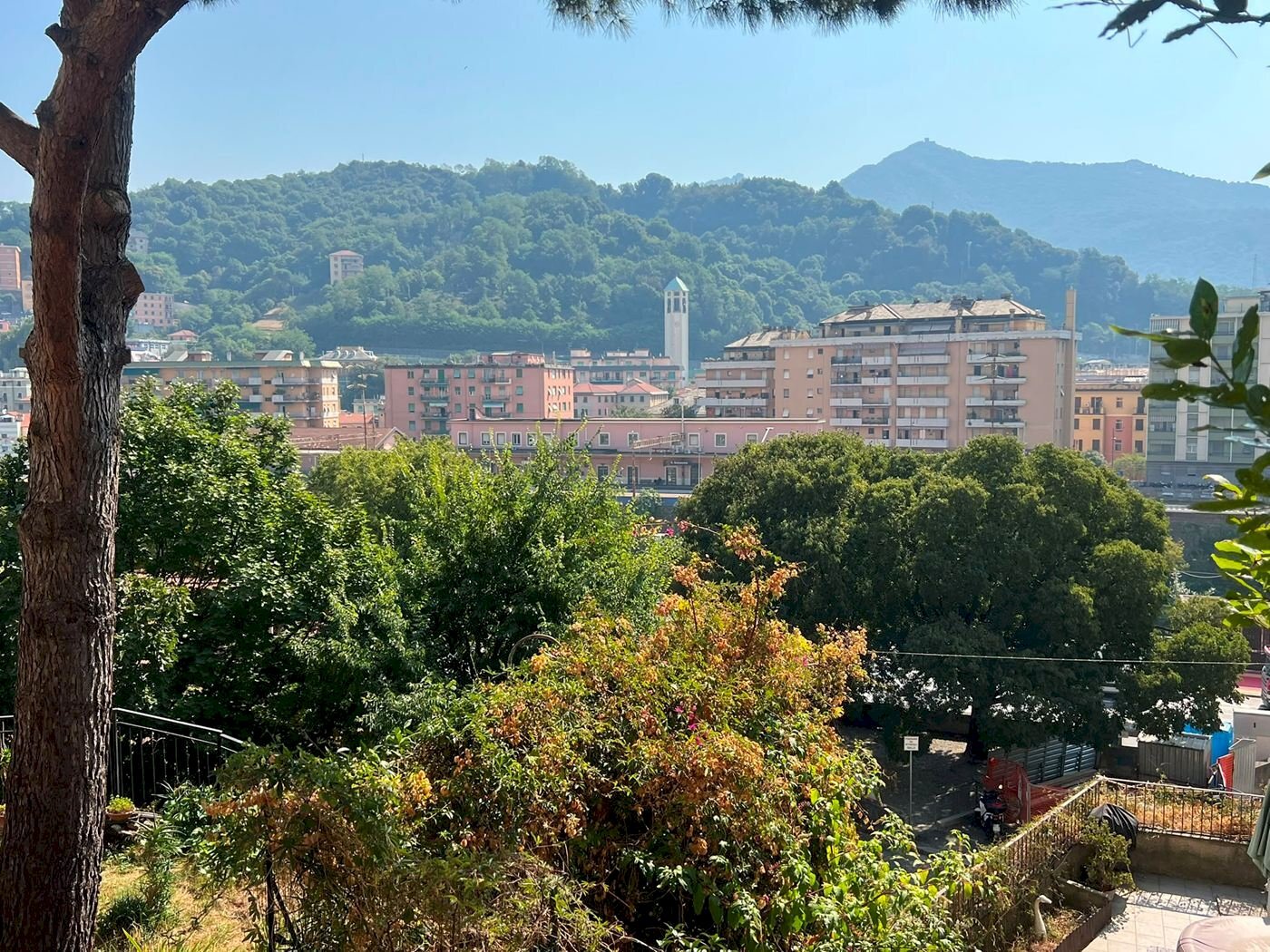 Quadrilocale Via Massuccone Mazzini, Genova (zona Bolzaneto) - foto 1