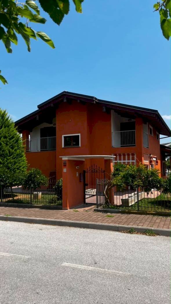 Single Family Villa Via dei Ciliegi, Vignolo - photo 1