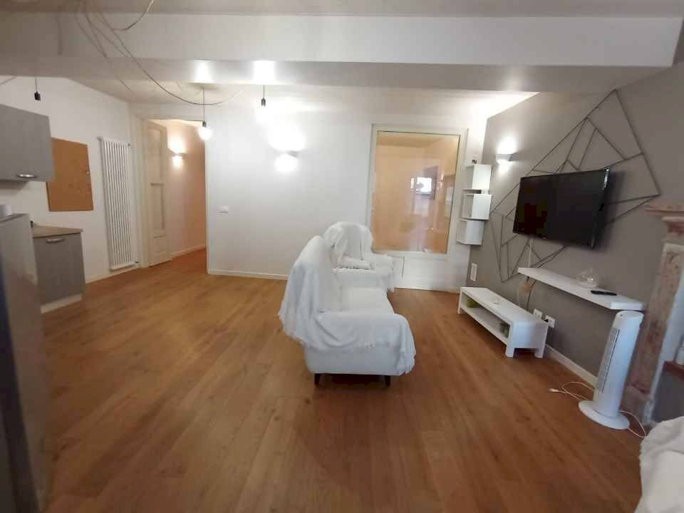 Appartamento Via Roma, Cuneo (zona Centro Storico) - foto 3
