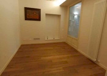 Appartamento Via Roma, Cuneo (zona Centro Storico) - foto 7
