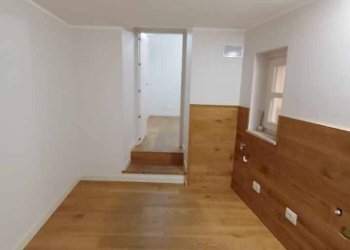Three-room apartment Via Roma, Cuneo (neighborhood Centro Storico) - photo 12