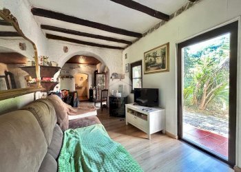 Casa semi indipendente Via S. Bartolomeo del Bosco, Savona - foto 17