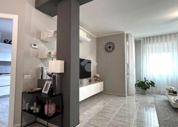 Three-room apartment Via Torquato Tasso, Solaro - photo 3