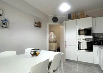 Three-room apartment Via Torquato Tasso, Solaro - photo 14