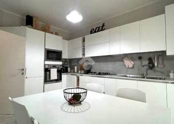 Three-room apartment Via Torquato Tasso, Solaro - photo 15