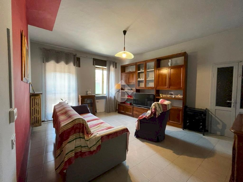 Four-room apartment Via G. Matteotti, Bellinzago Novarese - photo 3