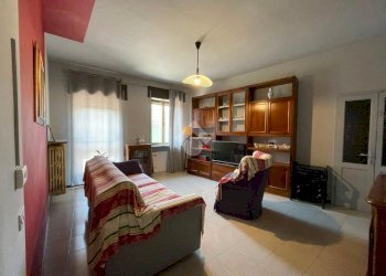 Four-room apartment Via G. Matteotti, Bellinzago Novarese - photo 3