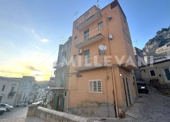 Foto 1 - Casa indipendente Via Chiabrera
 
1, Scicli - foto 1