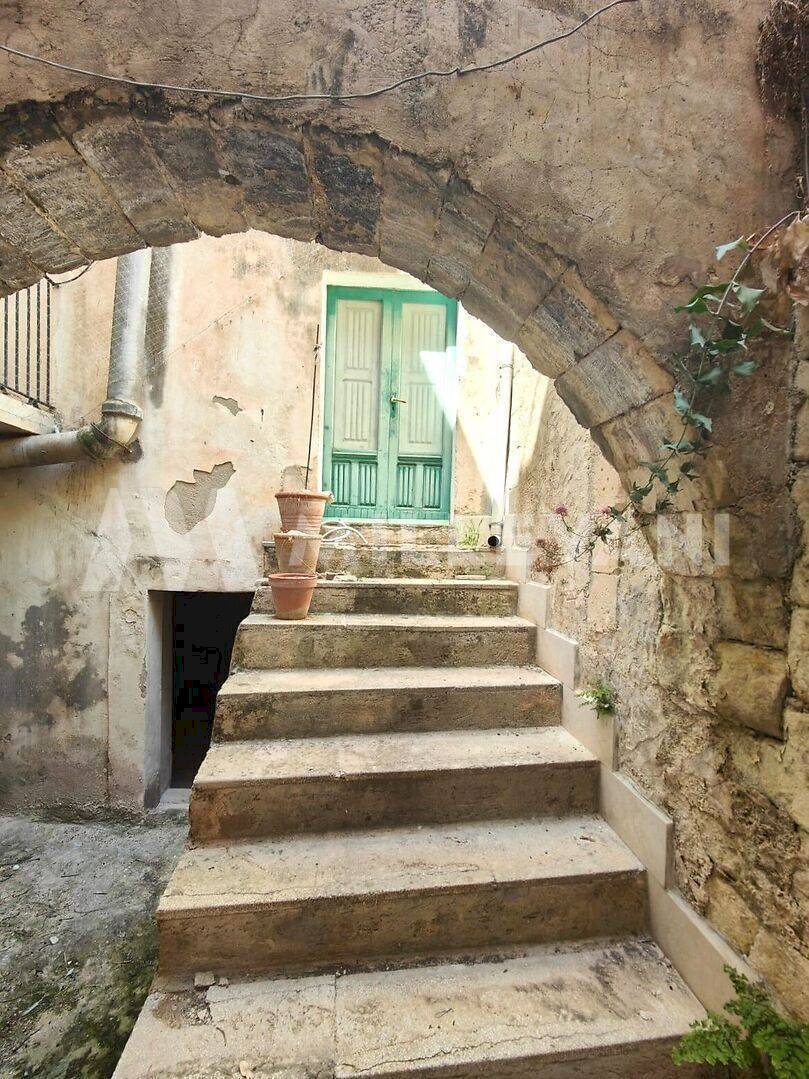 Foto 2 - Casa indipendente Via Tiziano, Scicli - foto 2