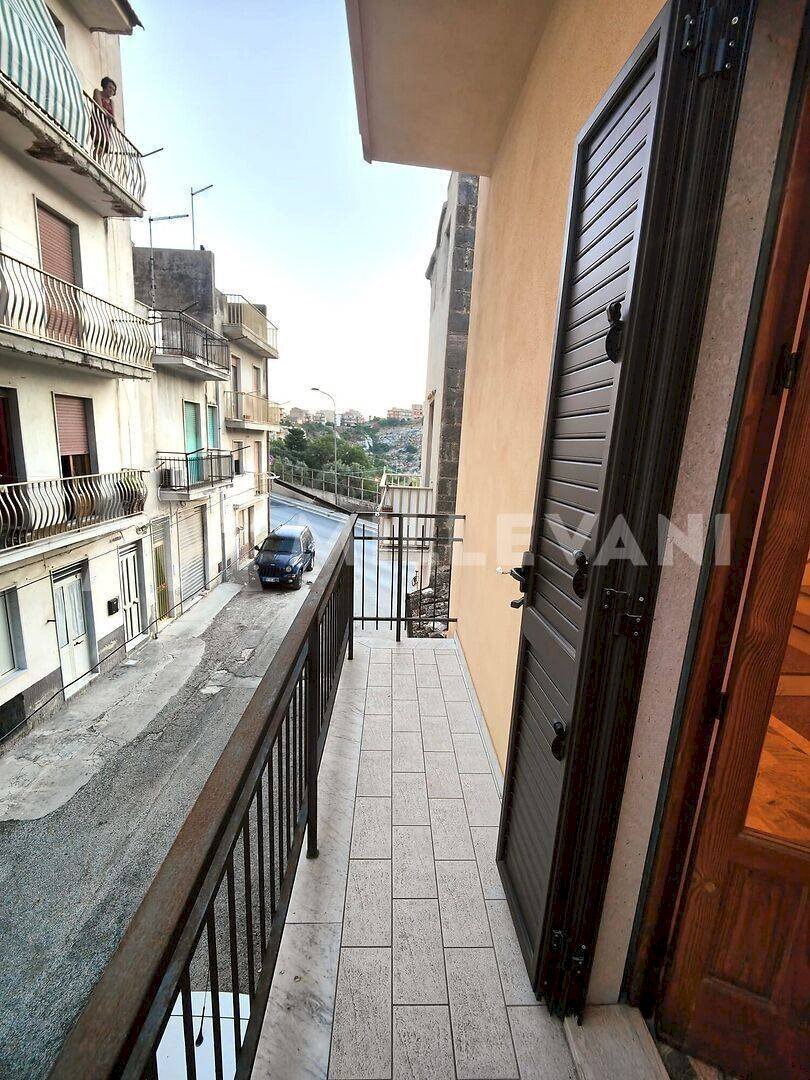 Foto 1 - Casa indipendente Via Re di Puglia, Scicli - foto 1